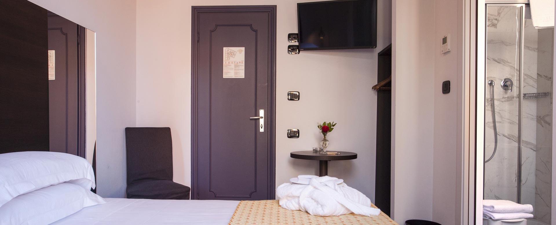 hotellibertybologna de zimmer 006
